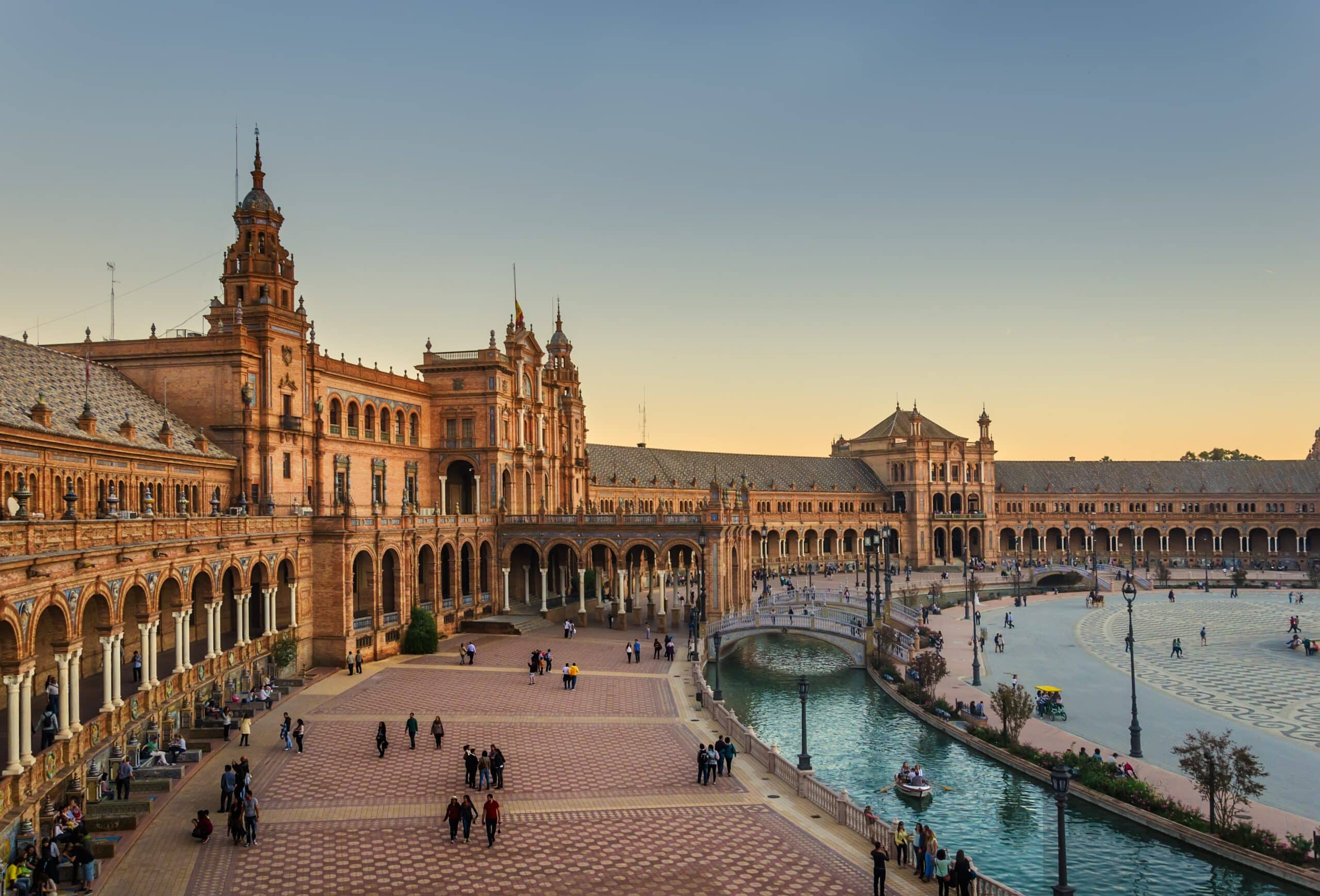 Southern Spain Wine Tour in Andalusia: Seville, Jerez, Cádiz, Ronda