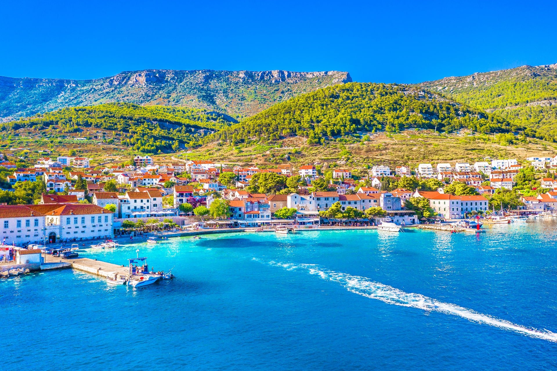 Croatia Wine Tasting Tour: Dalmatian Coast Wines, Cuisine, and Craft Traditions